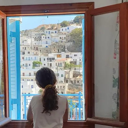 Comfort And Unparalleled View Koronos